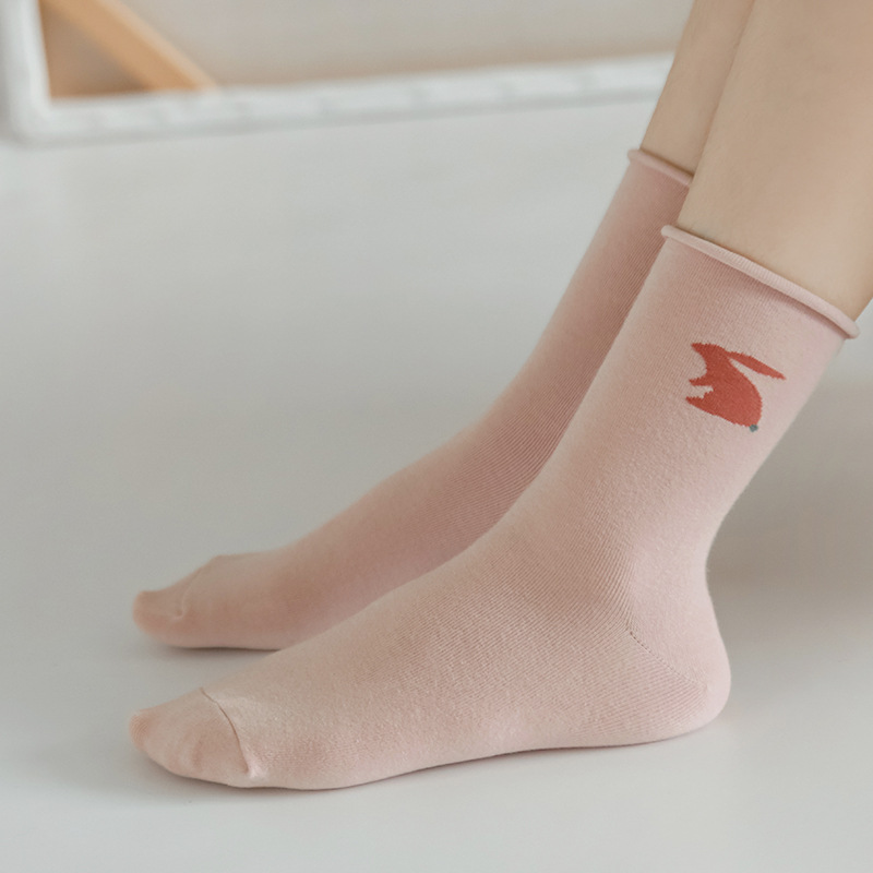 20 otoño nuevos calcetines de confinamiento de las mujeres japonesas de doble aguja de encaje mujeres embarazadas postparto suelto curling media pantorrilla calcetines de algodón de dibujos animados