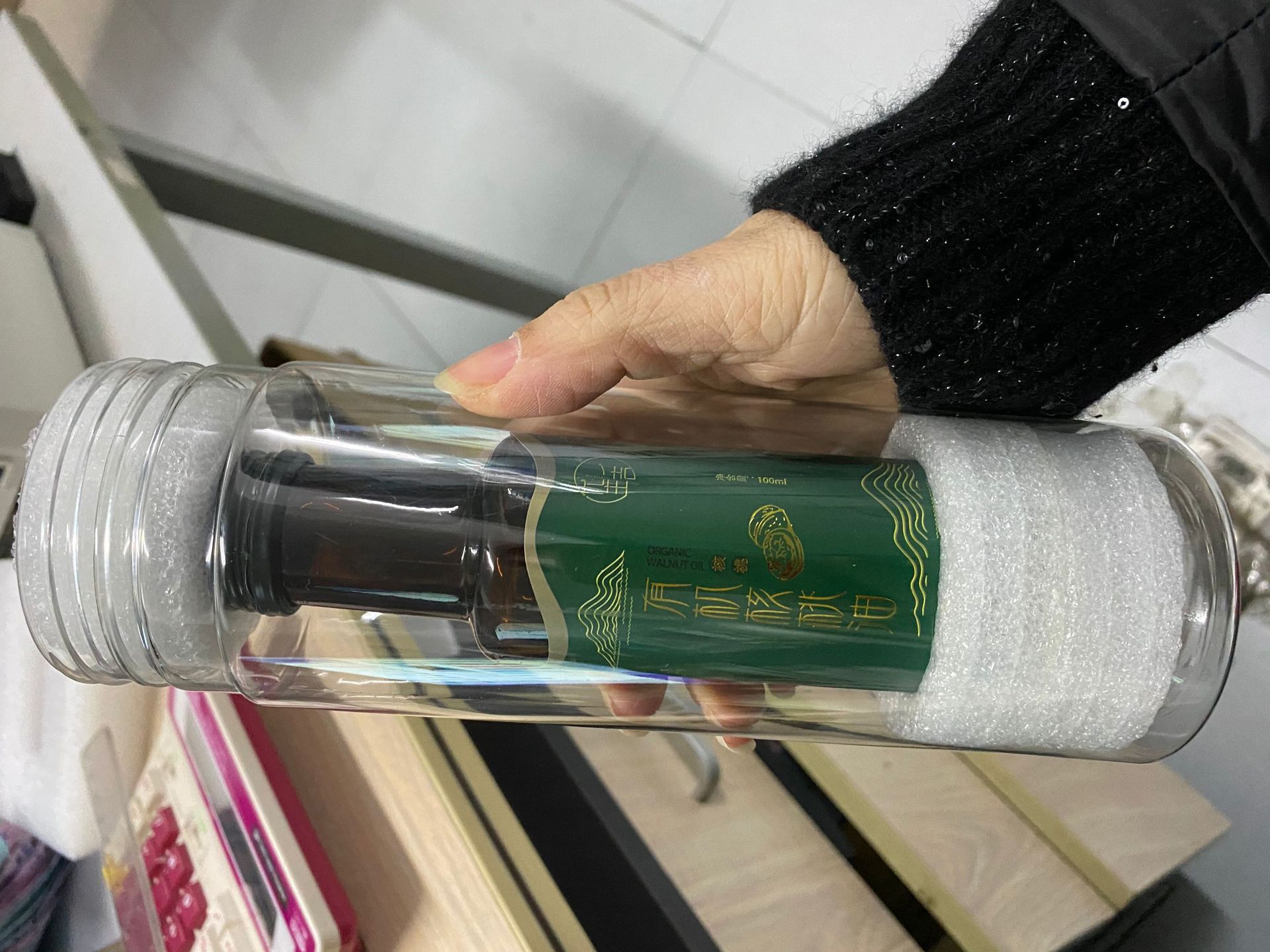 厂家直销黑色酒瓶包装成型泡沫/黑色珍珠棉酒瓶防震快递包装