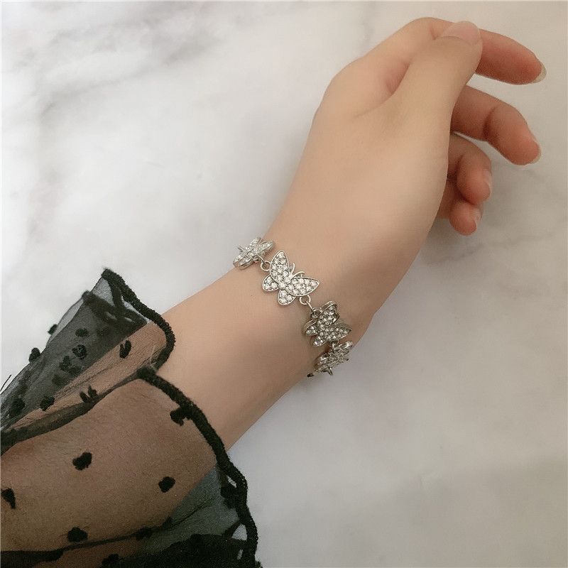 Fashion Rhinestone Butterfly Micro-inlaid Stainless Steel Bracelet display picture 2