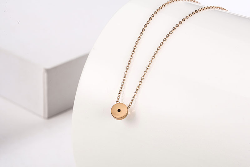 Estilo de diseñador, moderno y versátil, collar de diamante simple, colgante de borla, temperamento exquisito y exhibición de clavícula._voghion.com