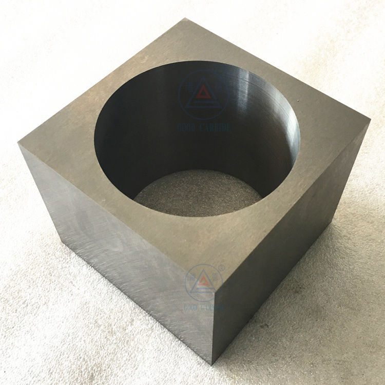 �ų�ѹ�����͵�ģ��ר�� �޴��ٸ�