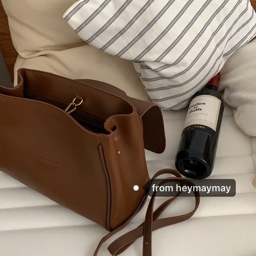 Rich dark brown Korean ins new  autumn and winter flip bag temperament commuter pu bag women's single shoulder crossbody bag trendy
