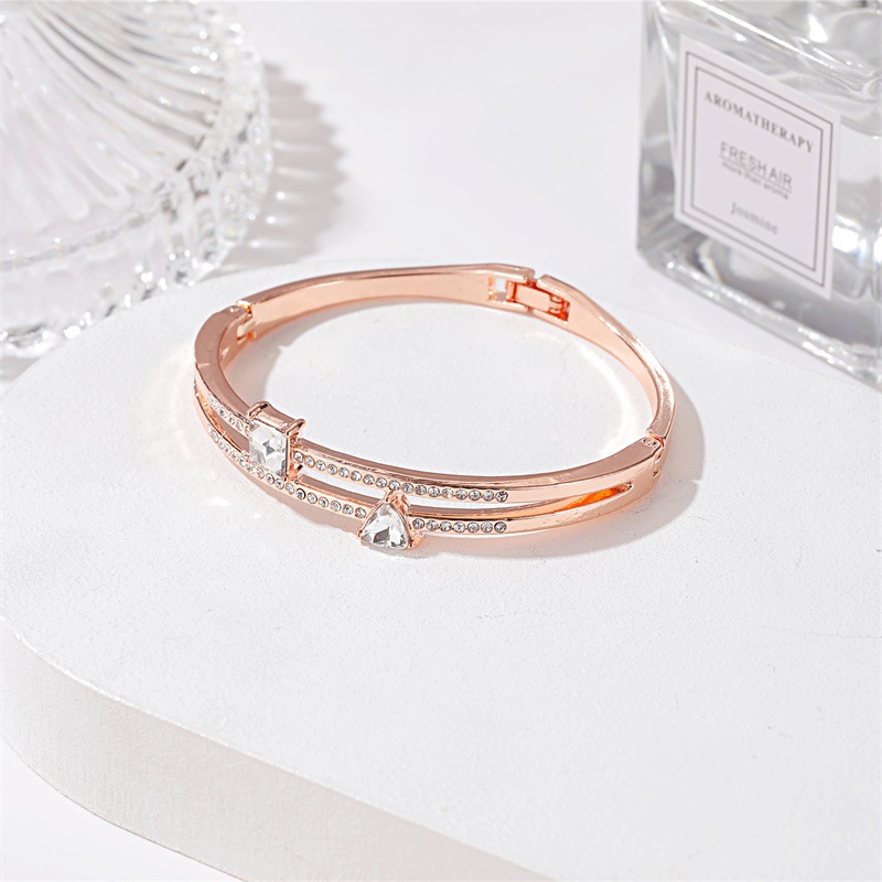 New Bracelets Nihaojewelry Wholesale Double-layer Diamond Bracelet Simple Square Triangle Stitching Zircon Bracelet display picture 6