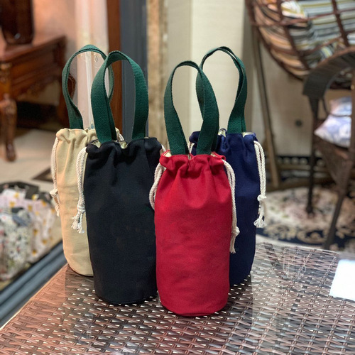 Customizable patterns, drawstring pockets, drawstring water bottle bags, stew beaker bags