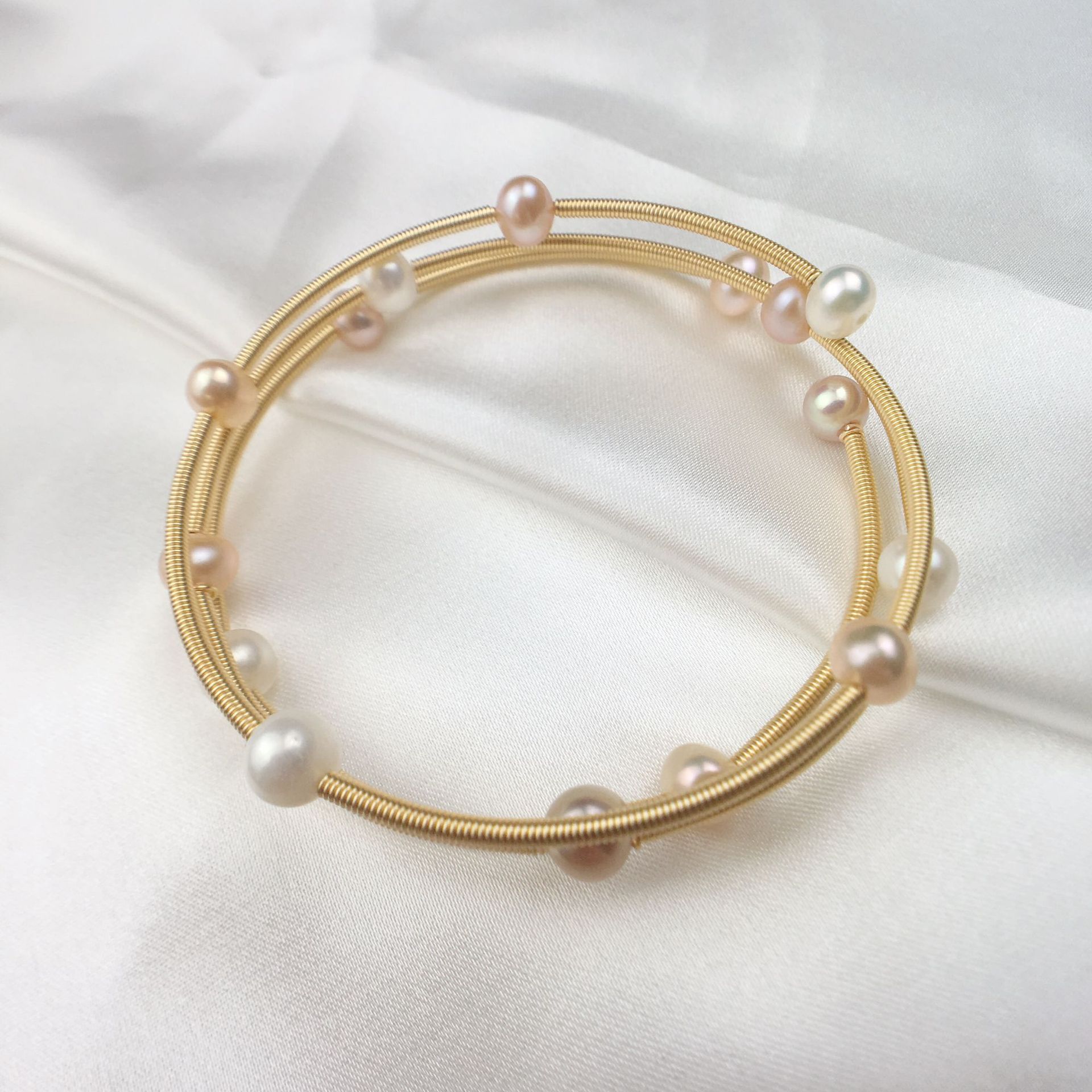 1 Piece Quantity Daily Occasion Freshwater Pearl Copper Alloy Bangle
