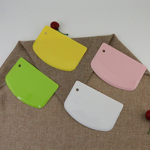Manufacturer's plastic scraper, colored cream cake flour dough spatula knife kitchen baking tool