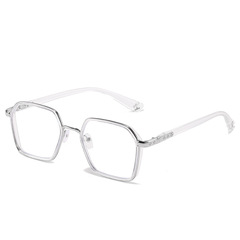 Instagram-worthy Cro oversized frame myopia glasses—ready-to-wear men's frames with blue-light protection, plus plain lenses for female students