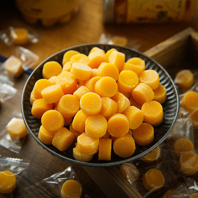 廠家批發梨膏糖清涼薄荷糖潤喉糖砂板糖手工散裝獨立包裝20斤/箱