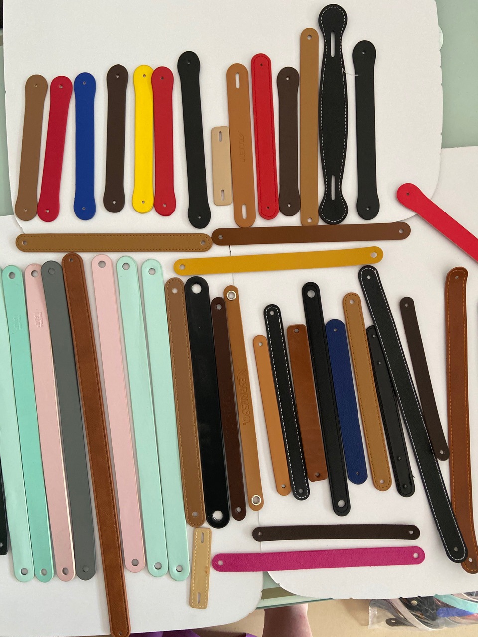 厂家供应PU皮提手带 皮具 皮配件 皮革皮手挽带 皮手杷