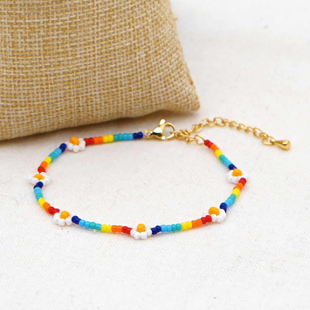 Fashion Rainbow Rice Beads Bracelet Ethnic Style Simple Small Daisy Necklace Wholesale Nihaojewelry display picture 2