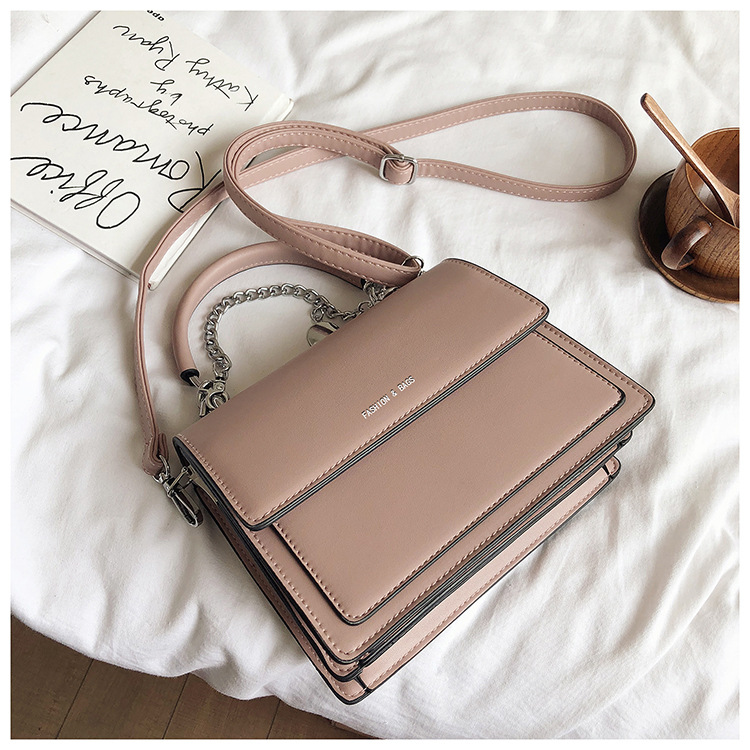 Women's Pu Leather Solid Color Fashion Square Magnetic Buckle Shoulder Bag Crossbody Bag Square Bag display picture 4
