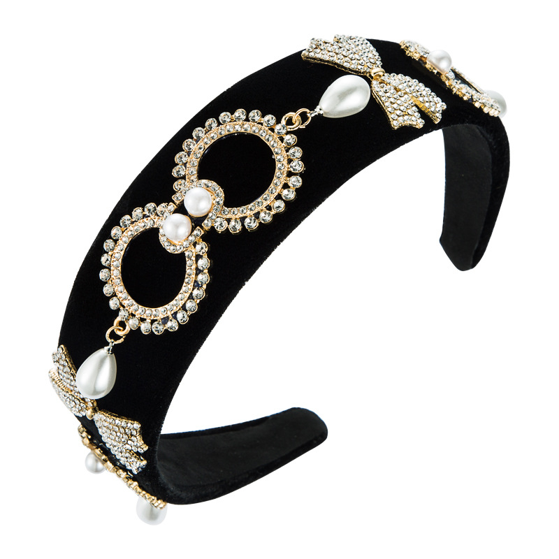 Wide-brimmed Black Velvet Diamonds Pearl Headband display picture 6