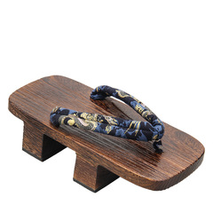 Summer Leisure Beach Sand Outdoor Men's Two-Toe Wooden Geta with Chinese Style Dragon Pattern Cos Slippers