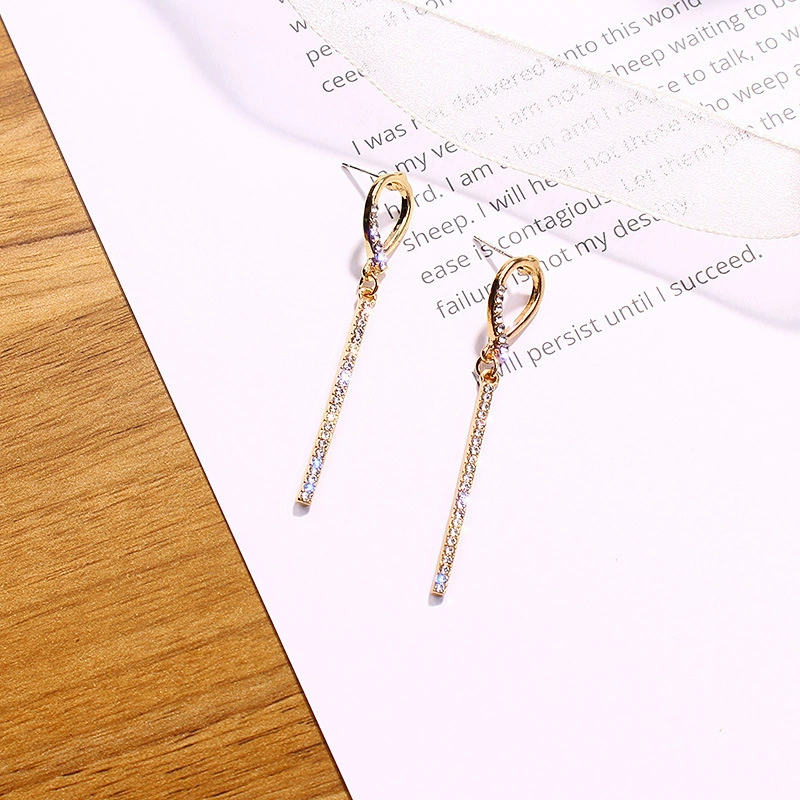 Universal earrings, light luxury style, diamond encrusted, 2019, french style, internet celebrity, fitted