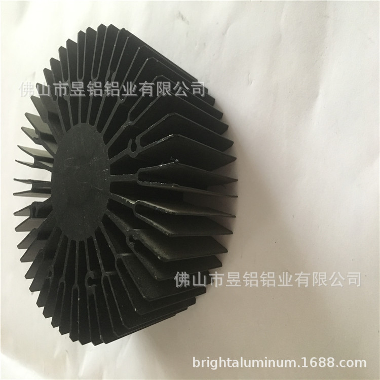 昱铝铝业订制开模散热器铝型材 工业散热铝合金材深加工表面处理