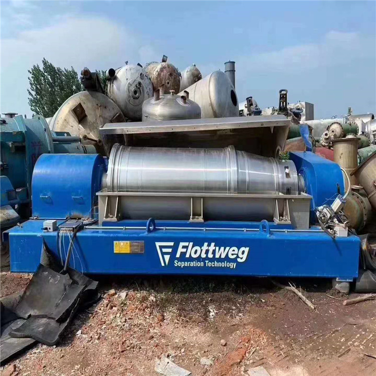 二手三项卧式螺旋离心机920型 离心机 二手污泥处理设备