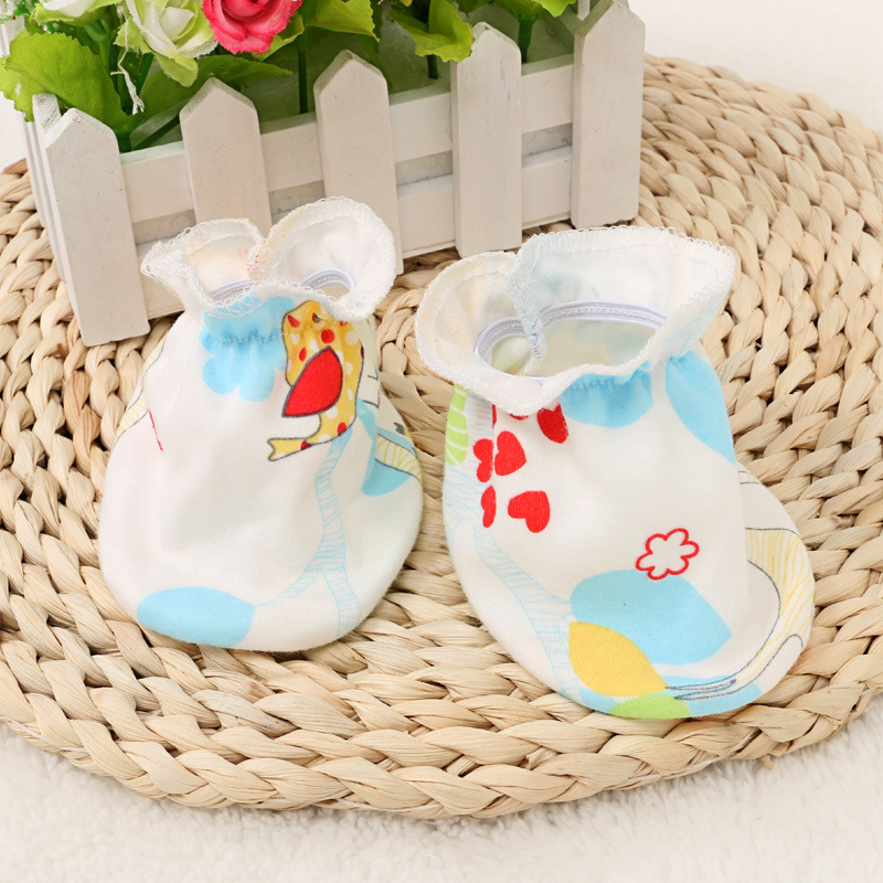 婴幼儿脚套纯棉卡通印花护脚脚套夏天0-3月脚套薄款6个月宝宝脚套