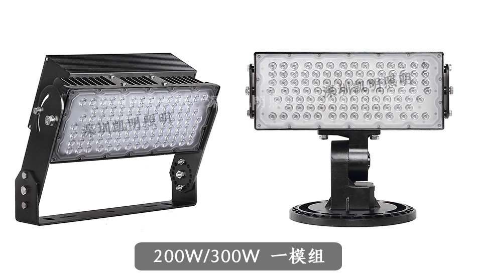 球场灯 一模组.jpg