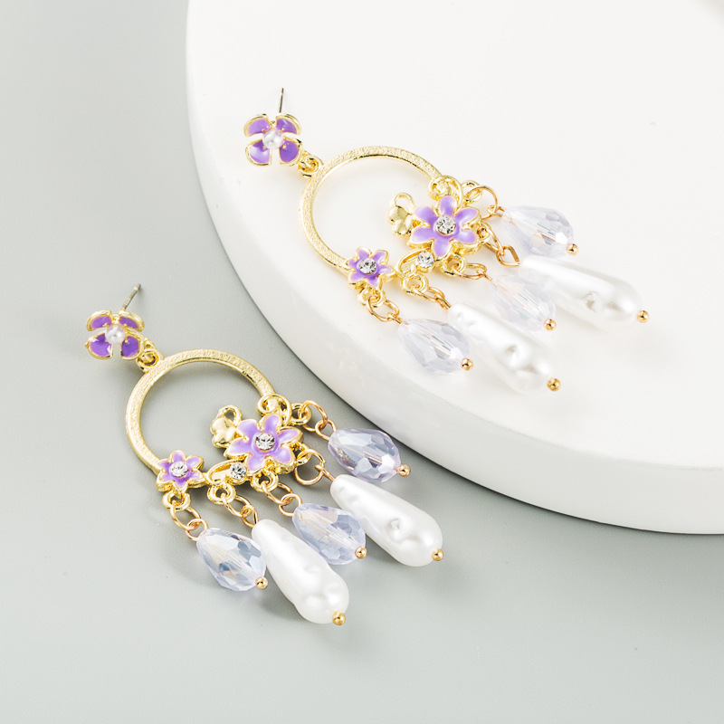New Long Fringed Pearl Crystal Drop Oil Flower Alloy Inlaid Rhinestone Earrings For Women display picture 3