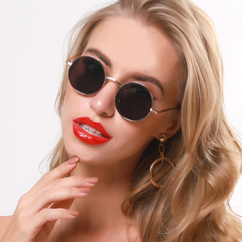 Retro Style New Metal Small Round Frame Sunglasses display picture 2