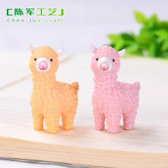 Micro landscape succulent plant ornaments, PVC plastic accessories, cute small animals, alpaca keychains, pendants, handicrafts