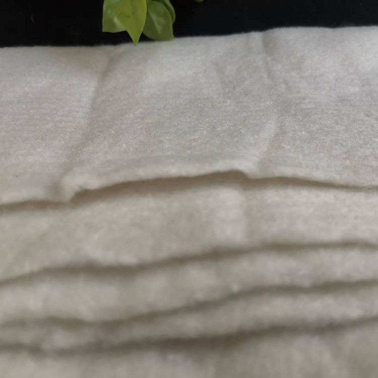 桑蚕丝针刺棉 服装用加衬真丝棉 蚕丝絮片厂家