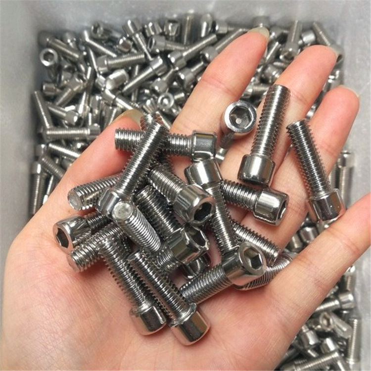 Stainless steel hexagon socket head screw GB70 specification M4 * 20 cylindrical head stud for mountain bike shelf