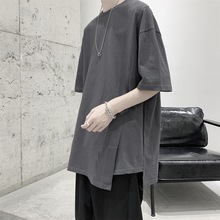 情侣款 加盟拿货 短T恤男装 夏季宽松设计开衩短袖T恤男生