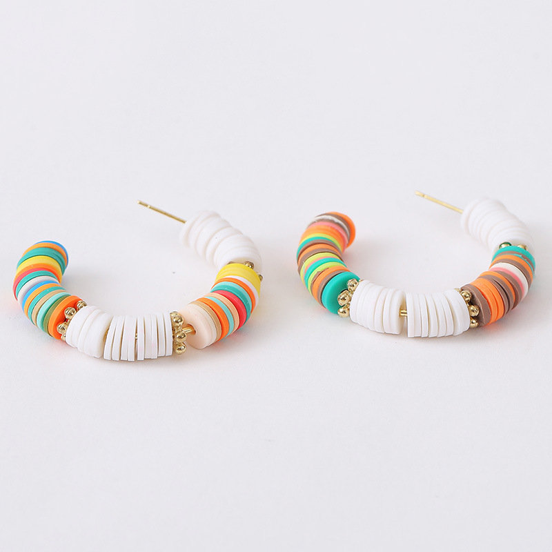 Europäische Und Amerikanische Mode Hand Gefertigte Weiche Keramik C-förmige Perlen Ohrringe Weibliche Earrings Grenz Überschreitende Persönlichkeit Farbe Ohrringe Schmuck display picture 7