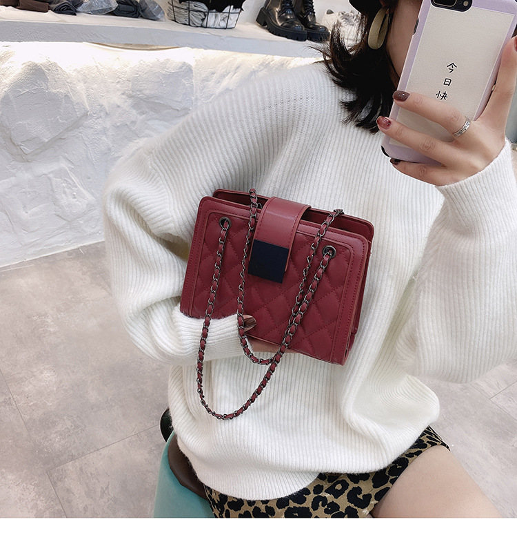 Fashion One-shoulder Messenger Rhombic Small Square Bag display picture 1