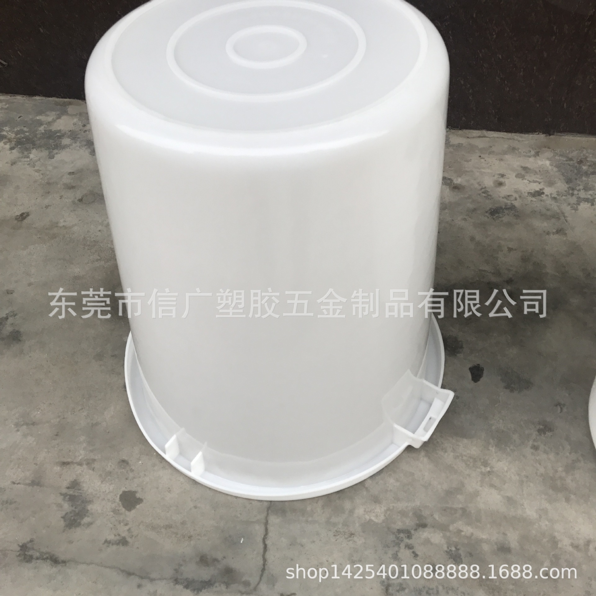 厂家大号圆形100升酿酒塑料桶 加厚家用食品级带盖塑料水桶发酵桶