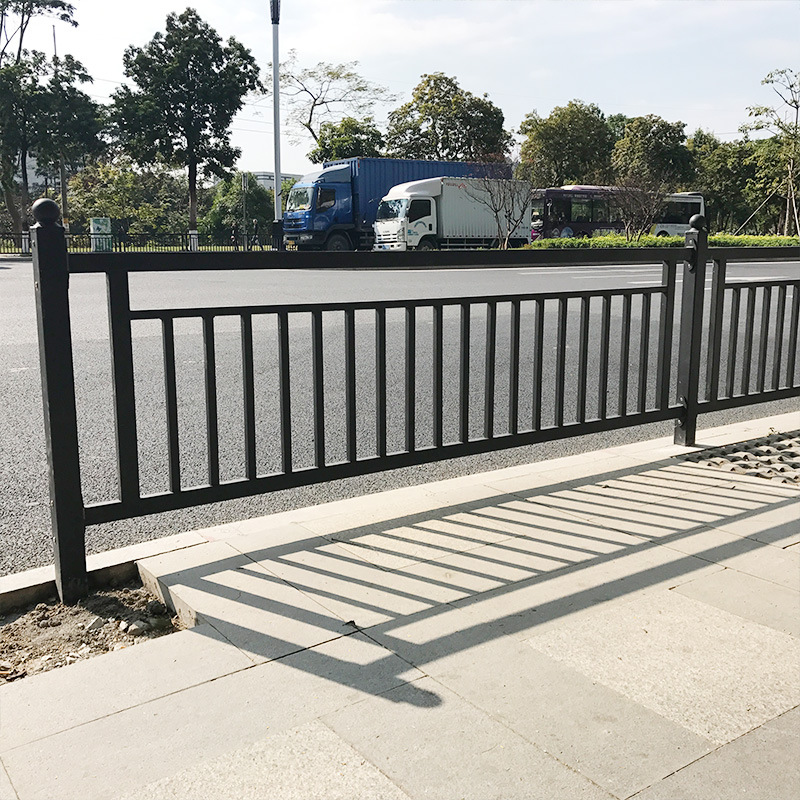 顺路科技道路护栏 广州新式人行道路护栏 市政护栏