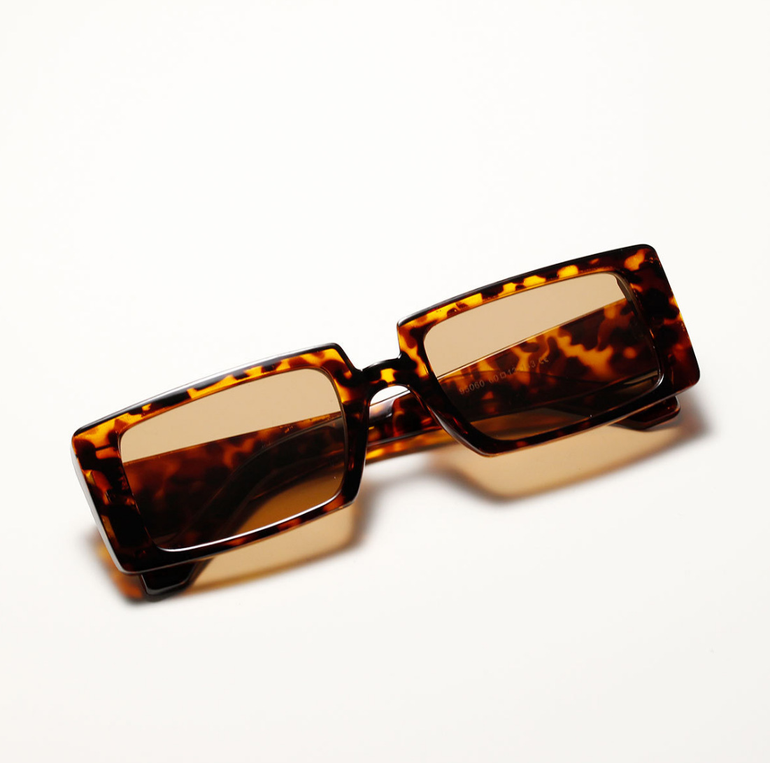 Square retro trend fashionable universal sunglasses