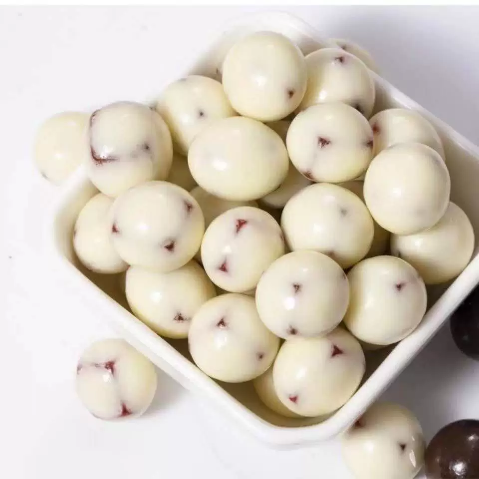 Крупная серая красная йогуртовая хурма шарик закуска черный и белый шоколад хурма луковица оптом