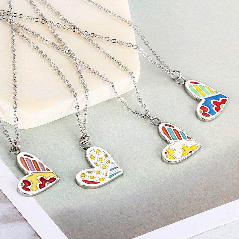 Women'S Gender Wholesale Jewelry Fashion Heart Titanium Steel Epoxy Pendant Necklace