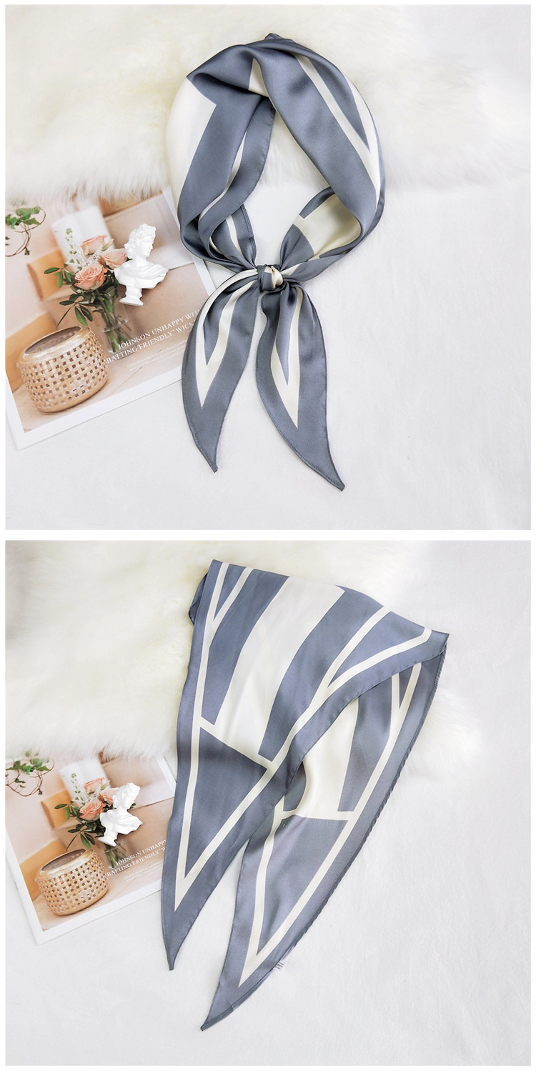 New Twill Letter Diamond-shaped Small Silk Scarf display picture 7