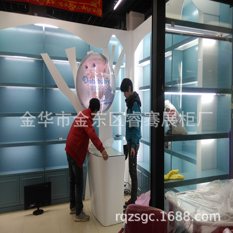 金义都市展柜厂 木质烤漆服装展示柜定做 饰品展示柜定制直销