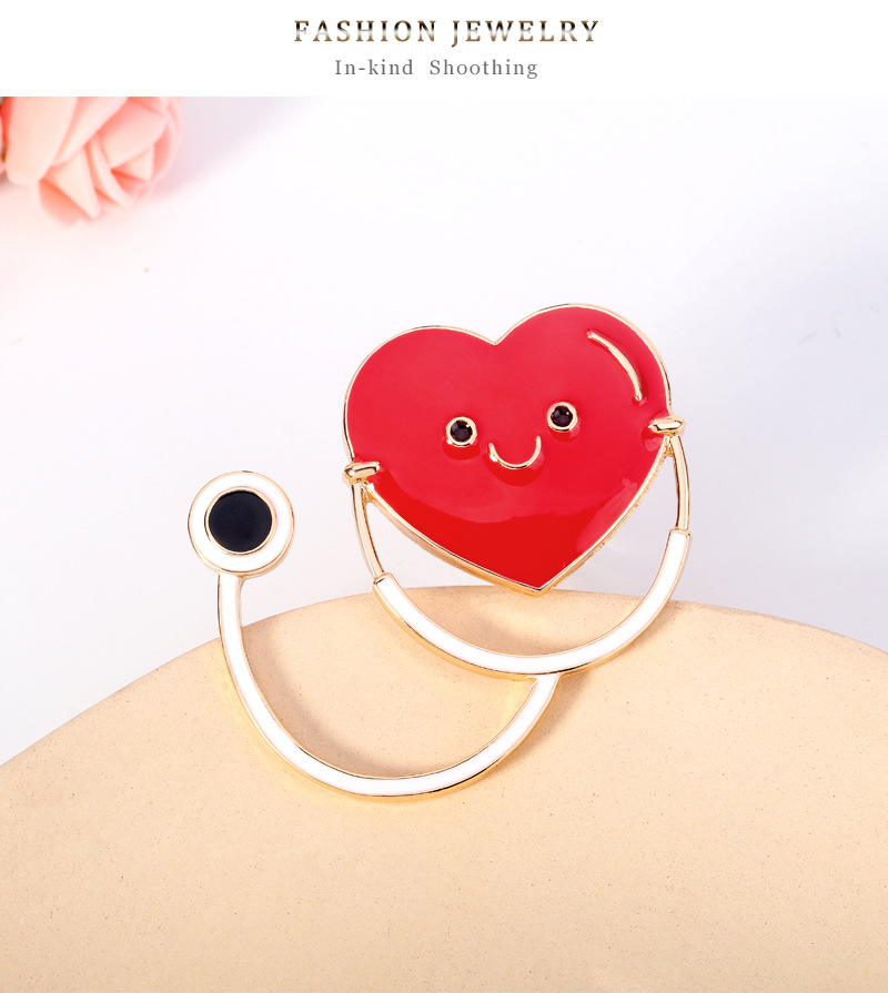 Hot Creative Cartoon Medical Heart-shaped Stethoscope Oil Drop Corsage Accessories  Wholesale Nihaojewelry display picture 9