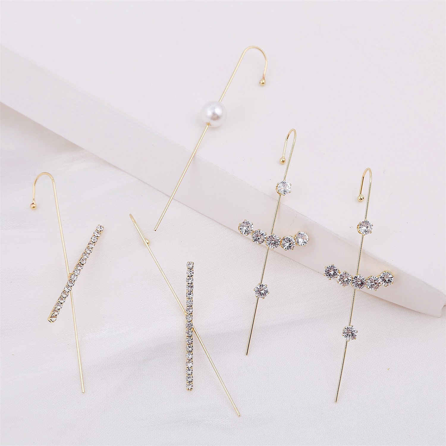 Gold Plated Ear Hook display picture 3