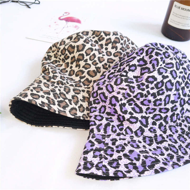 Double-sided Leopard Print Fisherman Hat display picture 5