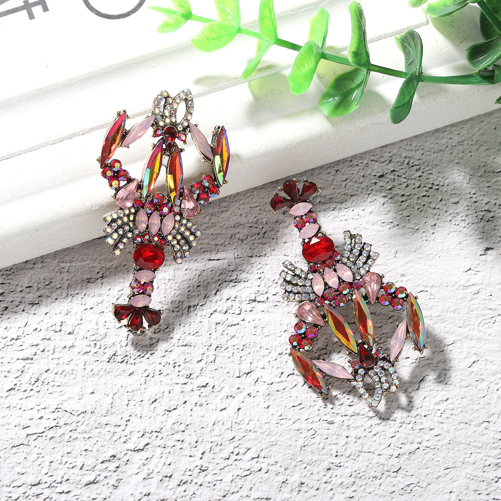 Fashion Exaggerated Personality Color Diamond Crayfish Earrings Niche Design Fashion Cute Fashion Earrings Wholesale Nihaojewelry display picture 2