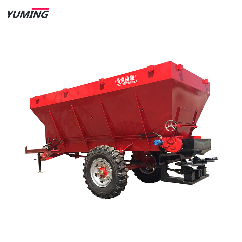 厂家批发 四轮拖拉机带蛟龙式撒肥机 牛羊鸡鸭粪等有机肥撒粪车