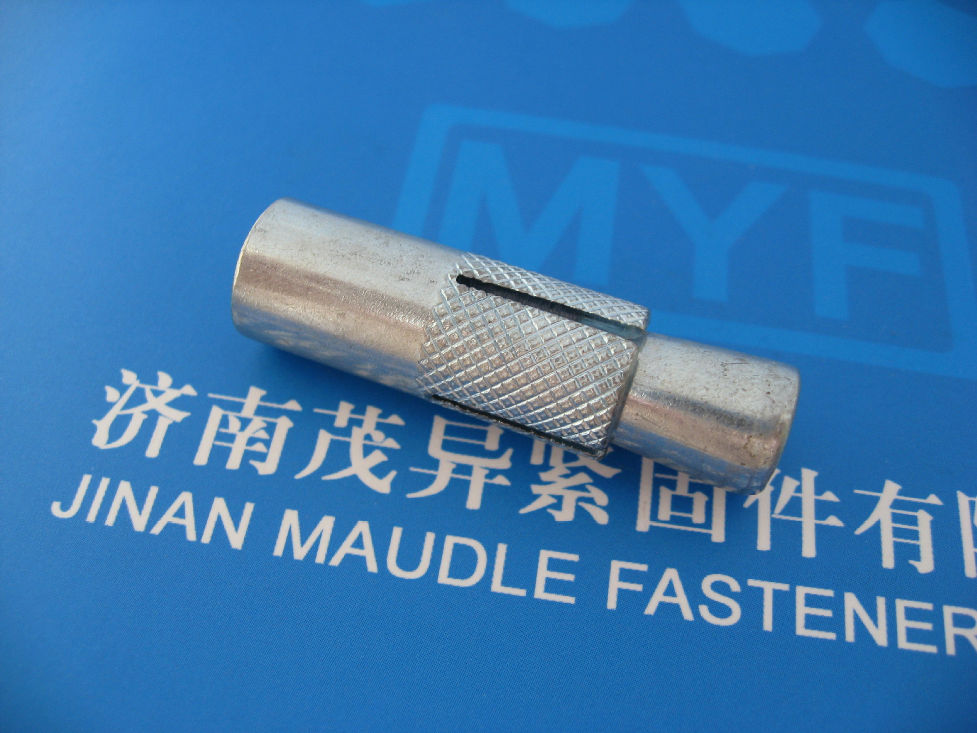 外迫型膨胀螺丝M8×30