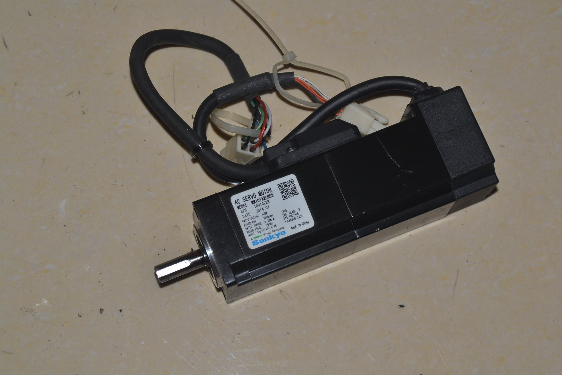 三协 MM101A2LN08 DA2Z122/01/21/11  100W 带刹车 伺服电机