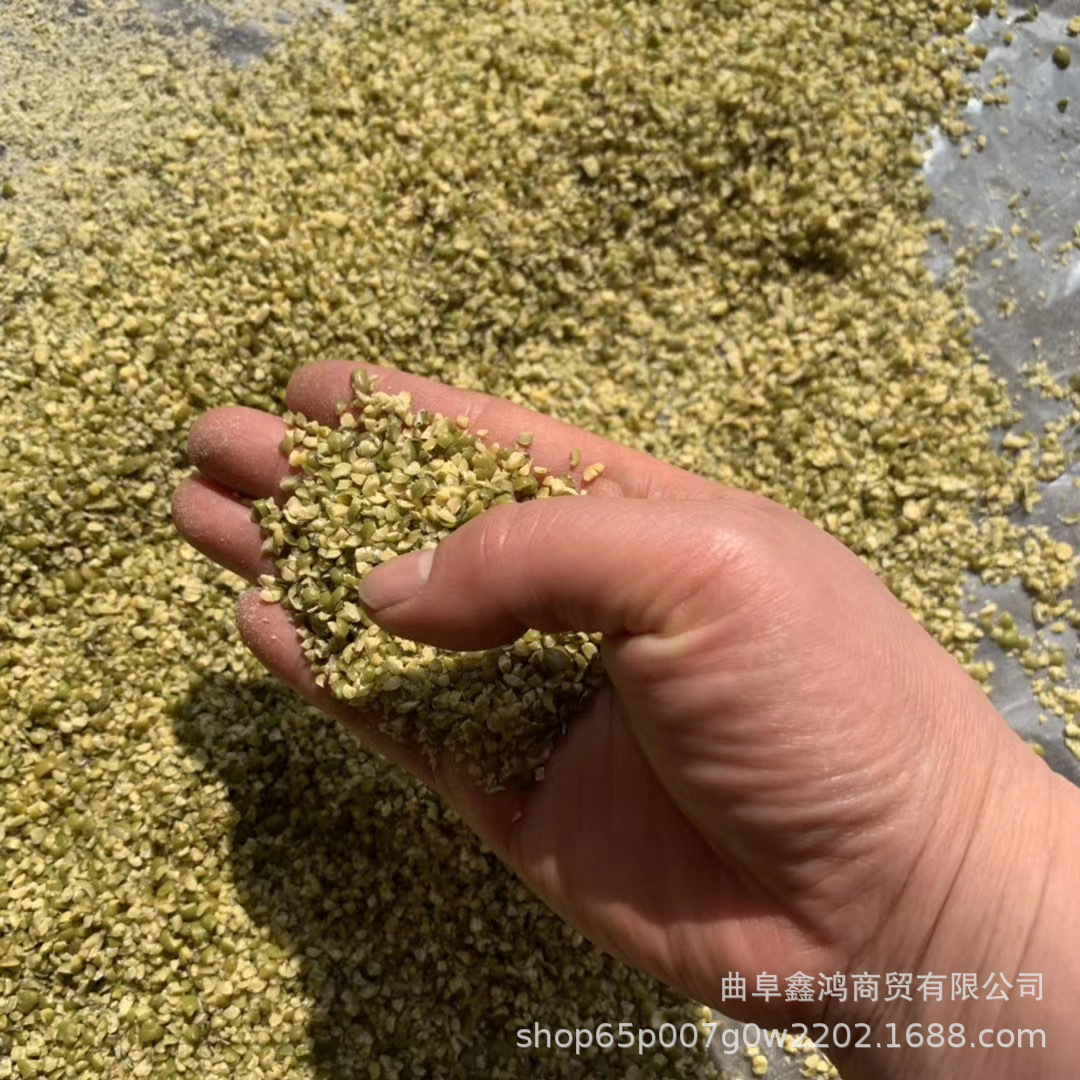 电动黄豆挤扁机图片 家用对辊式豆扁机参数 花椒脱壳挤扁机