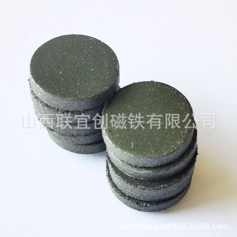 厂家直销柔性钕铁硼磁铁 纱窗门缝磁条  PVC彩色异性磁条  铁胶布