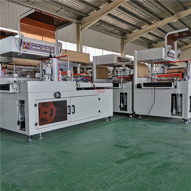 厂家全自动热收缩包装机 自动缩包机套膜封口收缩膜包机优惠