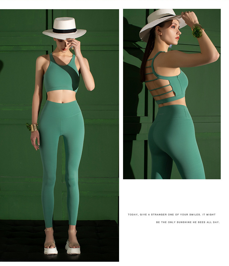 夏季新款裸感瑜伽服套装女 健身套装美背文胸九分小脚裤两件套