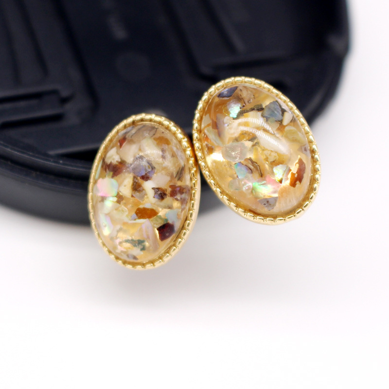 Korean Earrings  Oval Shell Earrings Small Gold Foil Earrings Colorful Resin Stud Earrings Yiwu Nihaojewelry display picture 5