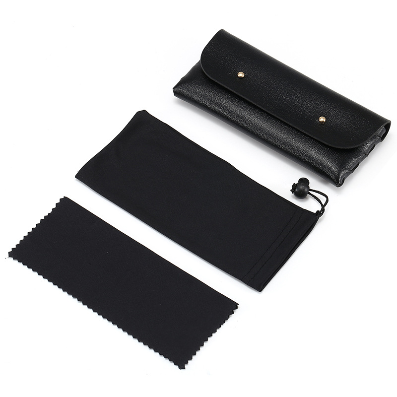 No. 2: Snap leather bag + bag + cloth